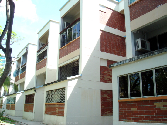 Blk 833 Woodlands Street 83 (Woodlands), HDB Executive #348902